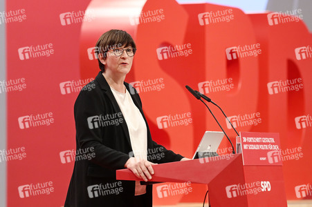 Ordentlicher Bundesparteitag der SPD in Berlin