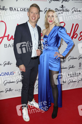 Charity Vernissage von Juliane Golbs in Hamburg