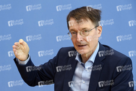 Pressekonferenz zur aktuellen Corona-Lage in Berlin