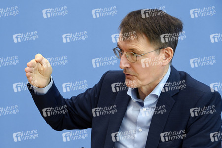 Pressekonferenz zur aktuellen Corona-Lage in Berlin