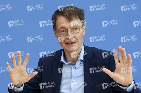 Pressekonferenz zur aktuellen Corona-Lage in Berlin