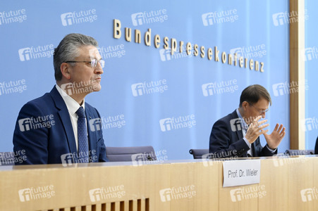 Pressekonferenz zur aktuellen Corona-Lage in Berlin