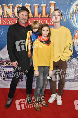 Premiere '17. Original Roncalli Weihnachtscircus' in Berlin