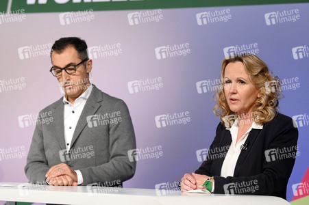 Ergebnisverkündung der digitalen Urabstimmung von Bündnis 90/Die Grünen in Berlin
