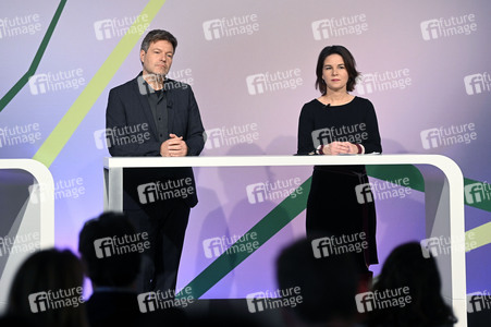 Ergebnisverkündung der digitalen Urabstimmung von Bündnis 90/Die Grünen in Berlin