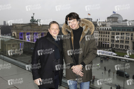 Photocall zur Silvestershow 'Celebrate at the Gate - Willkommen 2022' in Berlin