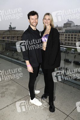 Photocall zur Silvestershow 'Celebrate at the Gate - Willkommen 2022' in Berlin