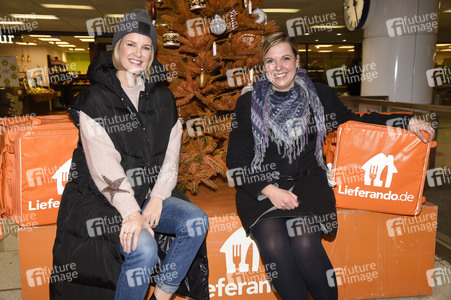 Monica Ivancan eröffnet Wunschbaum in München