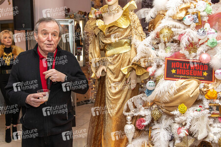 Weihnachtsbaumschmücken im Hollywood Museum in Los Angeles