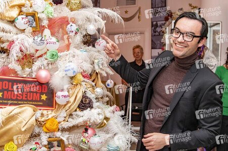 Weihnachtsbaumschmücken im Hollywood Museum in Los Angeles