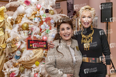 Weihnachtsbaumschmücken im Hollywood Museum in Los Angeles