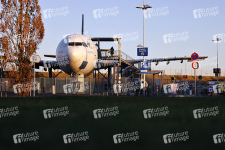Impfaktion im historischen Airbus in Köln