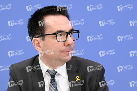 Bundespressekonferenz 'Ein Jahr nach dem 7. Oktober 2023'  in Berlin