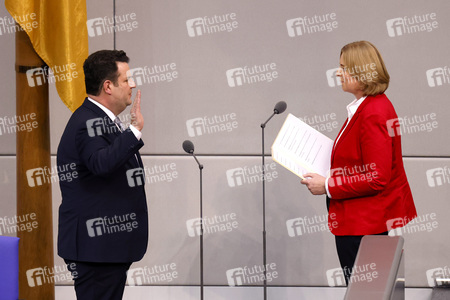 5. Sitzung des Deutschen Bundestages in Berlin