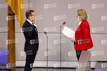 5. Sitzung des Deutschen Bundestages in Berlin