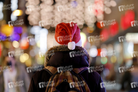 Symbolfoto Weihnachtseinkäufe