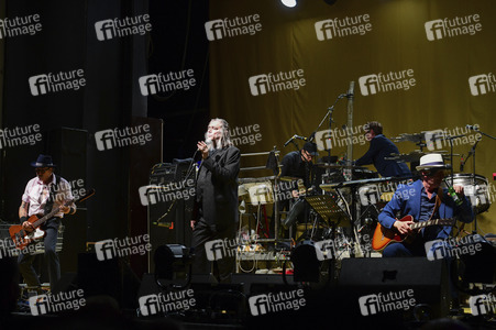 Konzert von Einstürzende Neubauten in Hannover