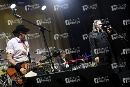 Konzert von Einstürzende Neubauten in Hannover