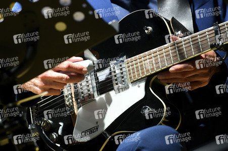 Konzert von Einstürzende Neubauten in Hannover