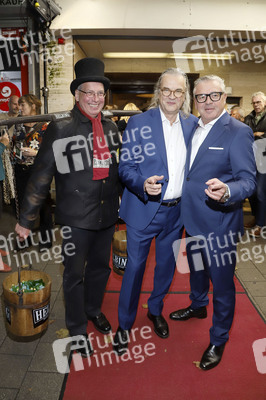 Gala-Premiere zum Start des neuen Programms Varieté im Hansa-Theater in Hamburg