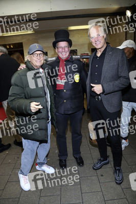 Gala-Premiere zum Start des neuen Programms Varieté im Hansa-Theater in Hamburg