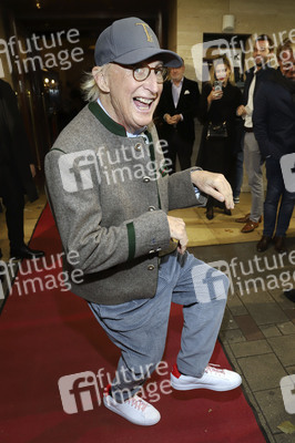 Gala-Premiere zum Start des neuen Programms Varieté im Hansa-Theater in Hamburg