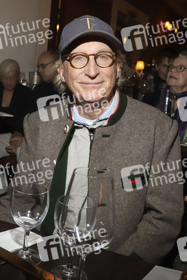 Gala-Premiere zum Start des neuen Programms Varieté im Hansa-Theater in Hamburg