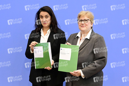Bundespressekonferenz 'Monitor Menschenhandel in Deutschland - Erster Periodischer Bericht'  in Berlin