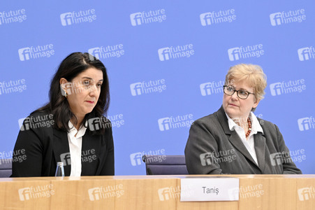 Bundespressekonferenz 'Monitor Menschenhandel in Deutschland - Erster Periodischer Bericht'  in Berlin