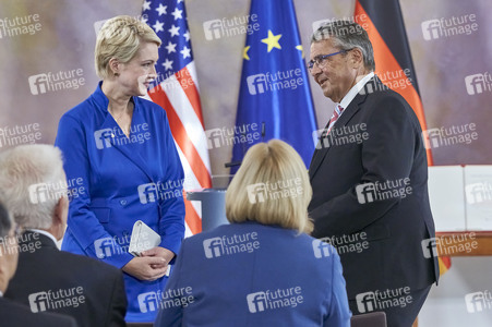 Ordensverleihung an Präsident Biden in Berlin