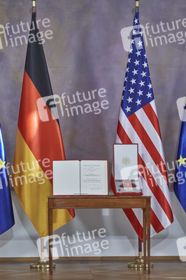 Ordensverleihung an Präsident Biden in Berlin