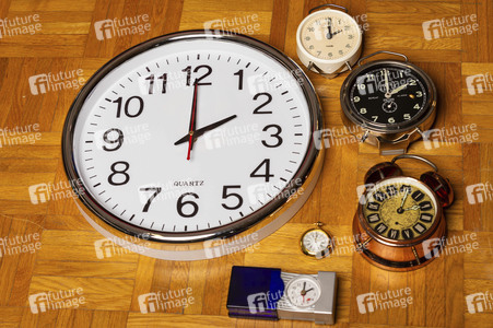 Symbolfoto Zeitumstellung im Herbst