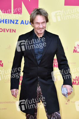 Filmpremiere 'Alter weißer Mann' in Berlin