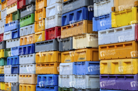 Symbolfoto Fischkisten