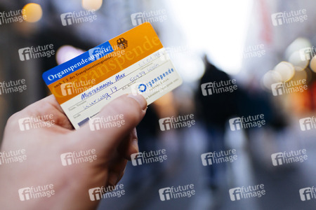 Symbolfoto Organspendeausweis