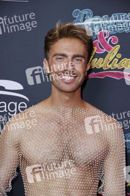 Musicalpremiere '& Julia' in Hamburg