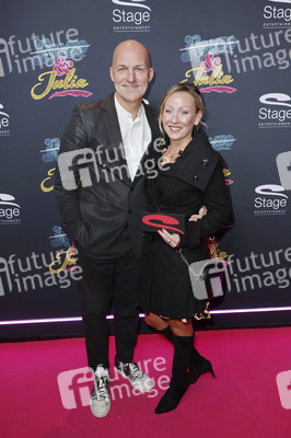 Musicalpremiere '& Julia' in Hamburg