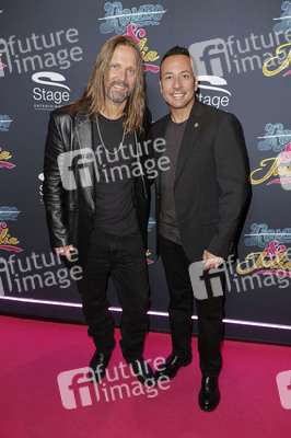 Musicalpremiere '& Julia' in Hamburg