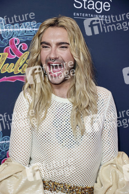 Musicalpremiere '& Julia' in Hamburg