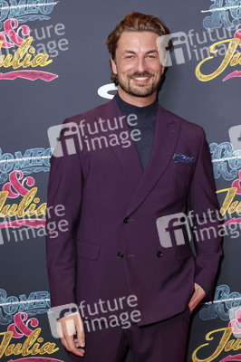 Musicalpremiere '& Julia' in Hamburg