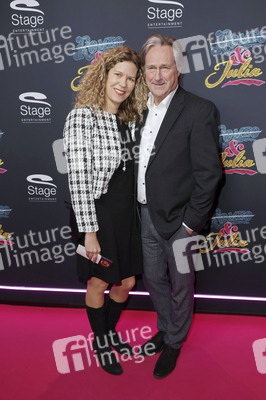 Musicalpremiere '& Julia' in Hamburg
