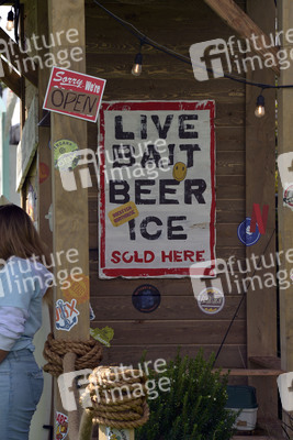 'Poguelandia: An Outer Banks Experience' in Santa Monica