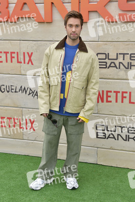 'Poguelandia: An Outer Banks Experience' in Santa Monica