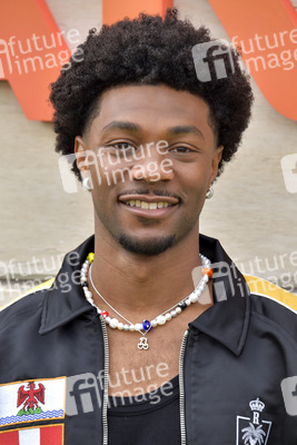 'Poguelandia: An Outer Banks Experience' in Santa Monica