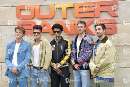 'Poguelandia: An Outer Banks Experience' in Santa Monica