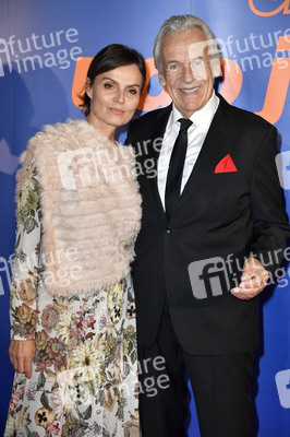 Premiere der Show 'Da Capo Udo Jürgens' in Berlin