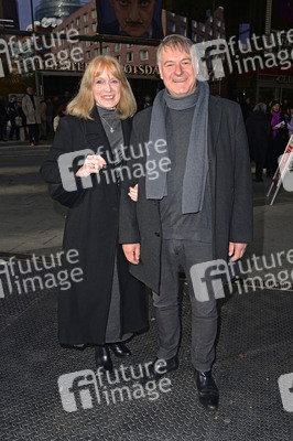 Jubiläumsfest 'Gekommen, um zu bleiben' in Berlin