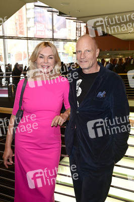 Jubiläumsfest 'Gekommen, um zu bleiben' in Berlin