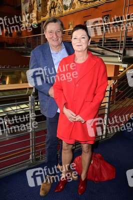 Jubiläumsfest 'Gekommen, um zu bleiben' in Berlin