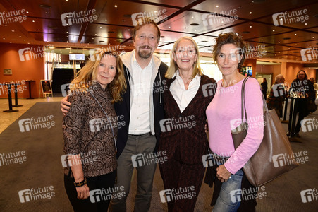 Jubiläumsfest 'Gekommen, um zu bleiben' in Berlin